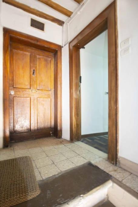 Elegant Flat In The City Centre With Two Suite Perugia Bagian luar foto